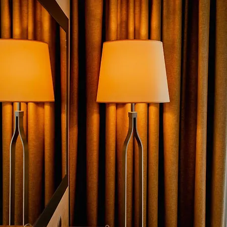 - Centrum Konferencyjne 4* מאלבורק