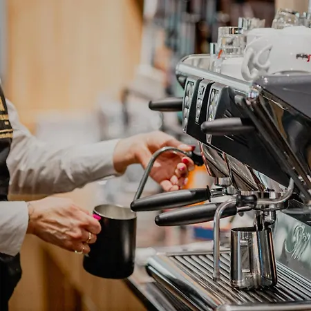מלון - Centrum Konferencyjne מאלבורק
