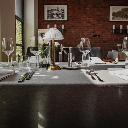 מלון - Centrum Konferencyjne מאלבורק