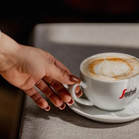 Hotel - Centrum Konferencyjne 4*