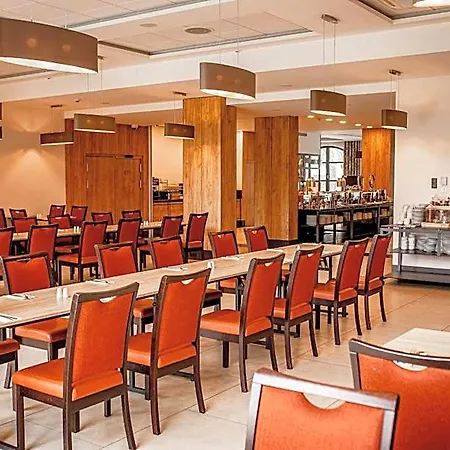 - Centrum Konferencyjne Otel Malbork